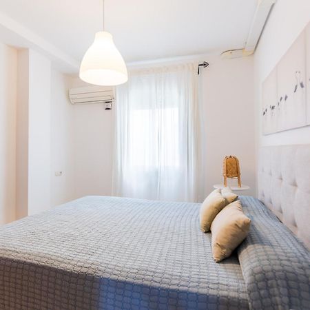 Bonito Apartamento En Primera Linea De Playa Эстепона Экстерьер фото